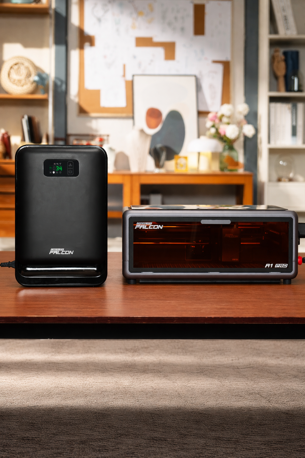 Purificador de fuma�a Falcon AP1 em uso com sistema de filtragem e monitoramento inteligente